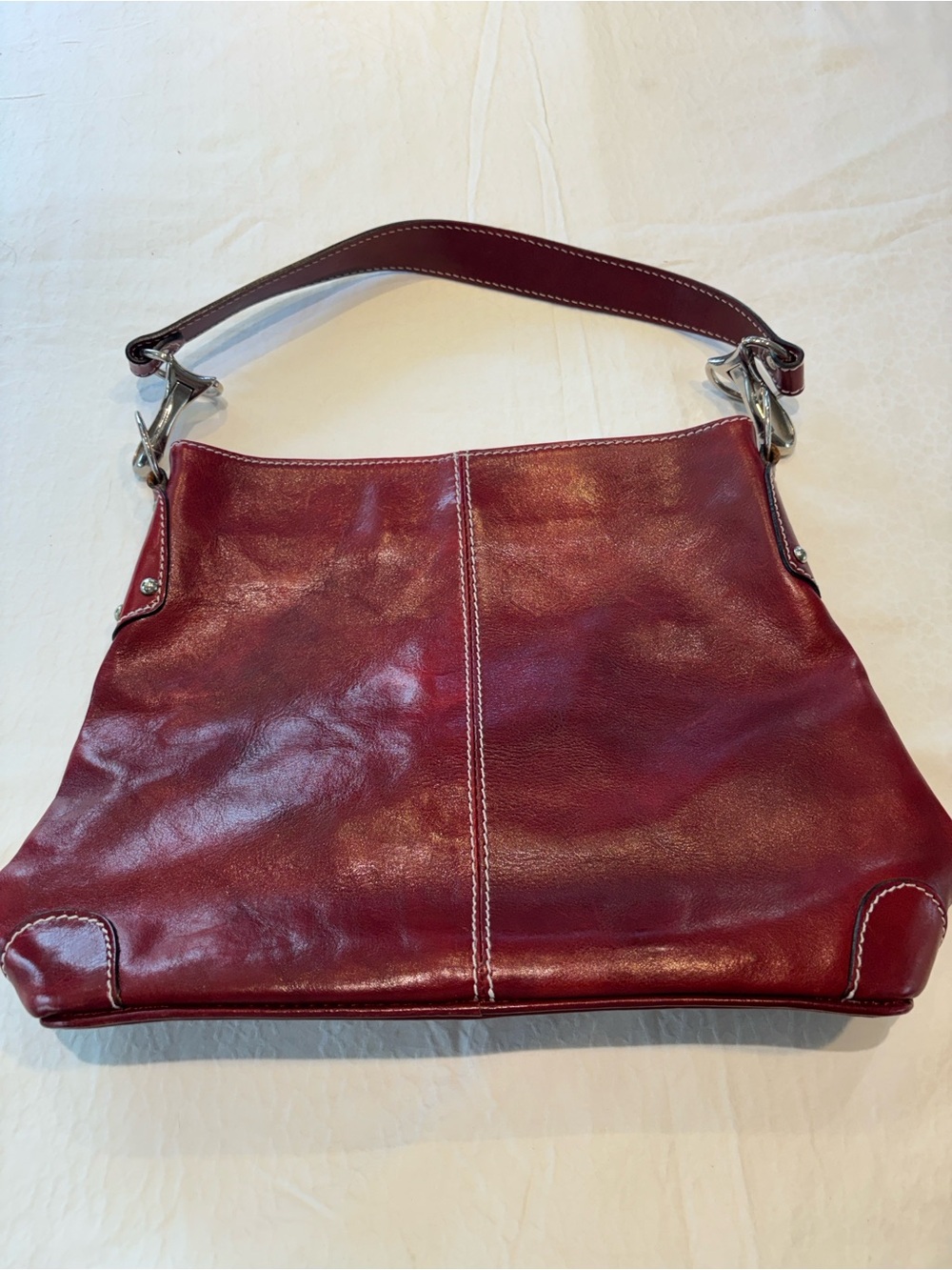 Leather Made in Italie Shoulder Bag in Burgundy - Women Bags